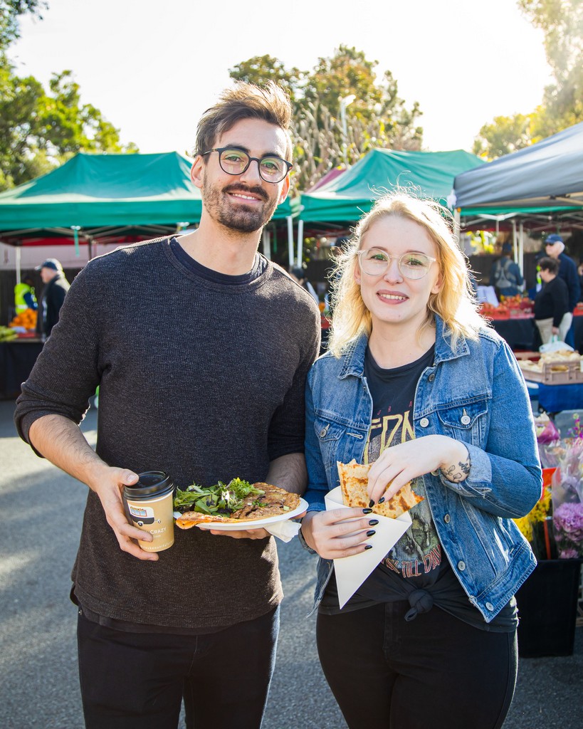 Nundah_customers_eating